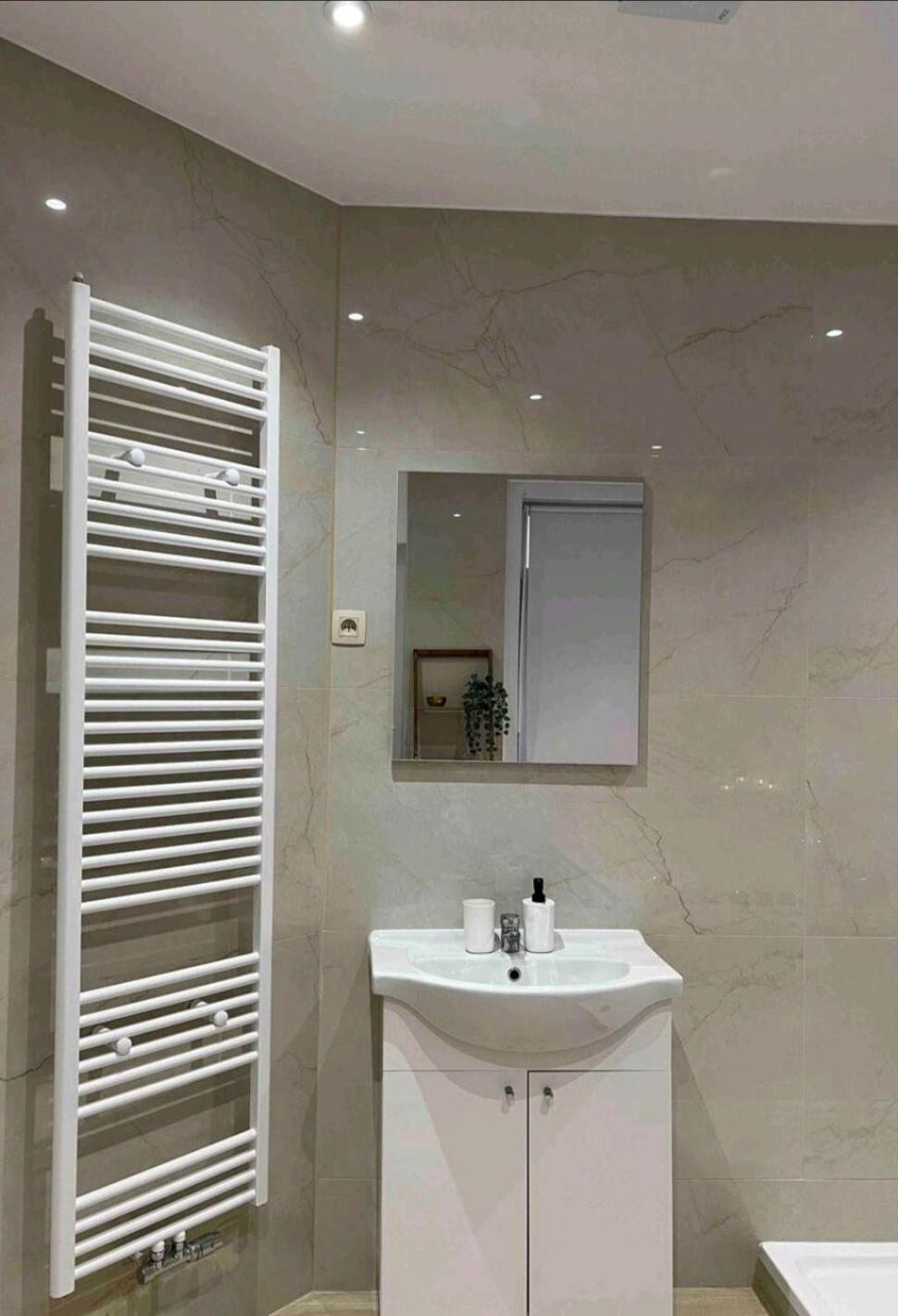 Sublime Appartement Calme Cosy & Jacuzzi 布鲁塞尔 外观 照片